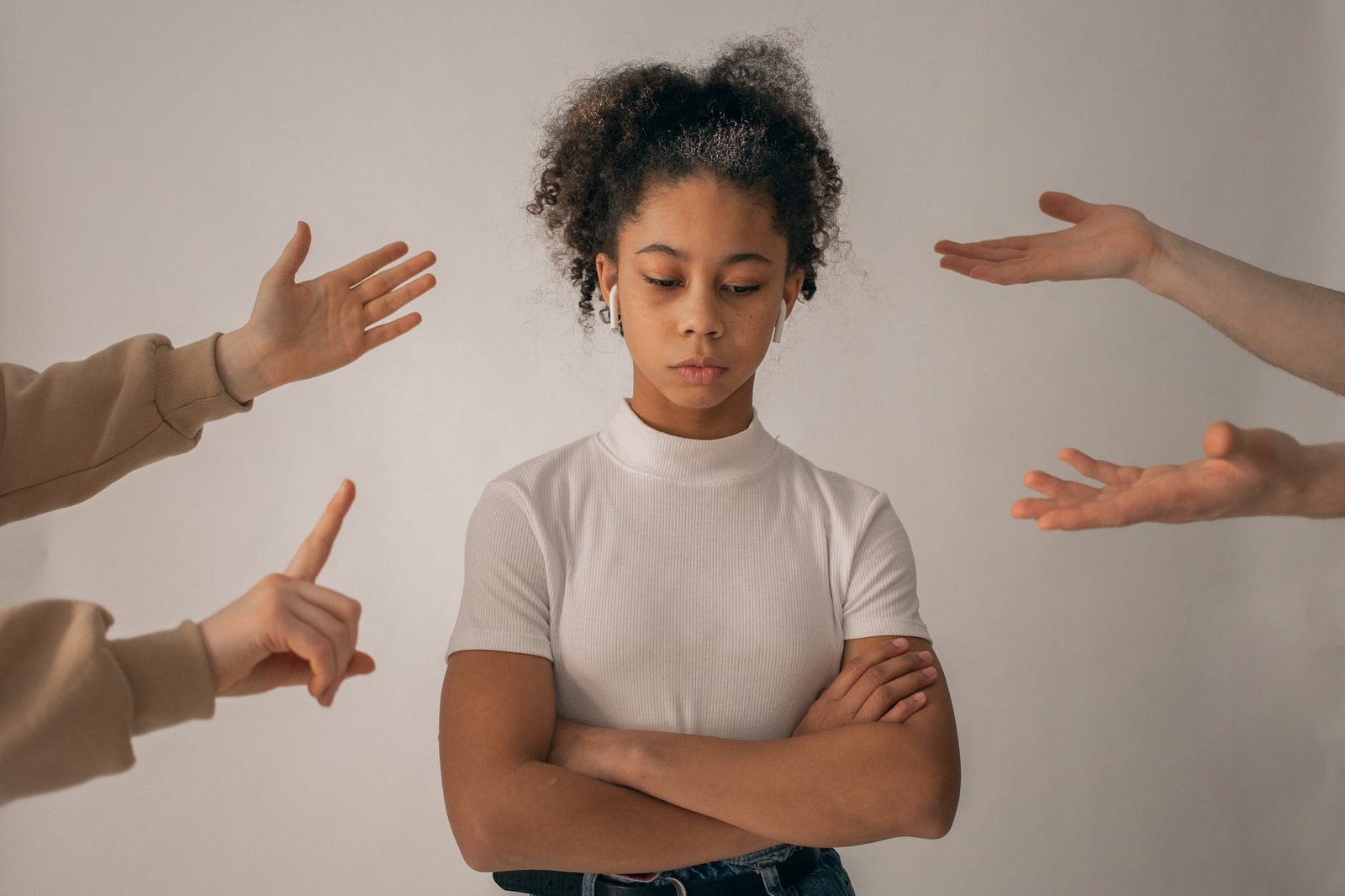 ¿Cómo hablar con personas?, una guía para personas introvertidas