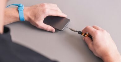Reparar celulares o tabletas, primeros pasos